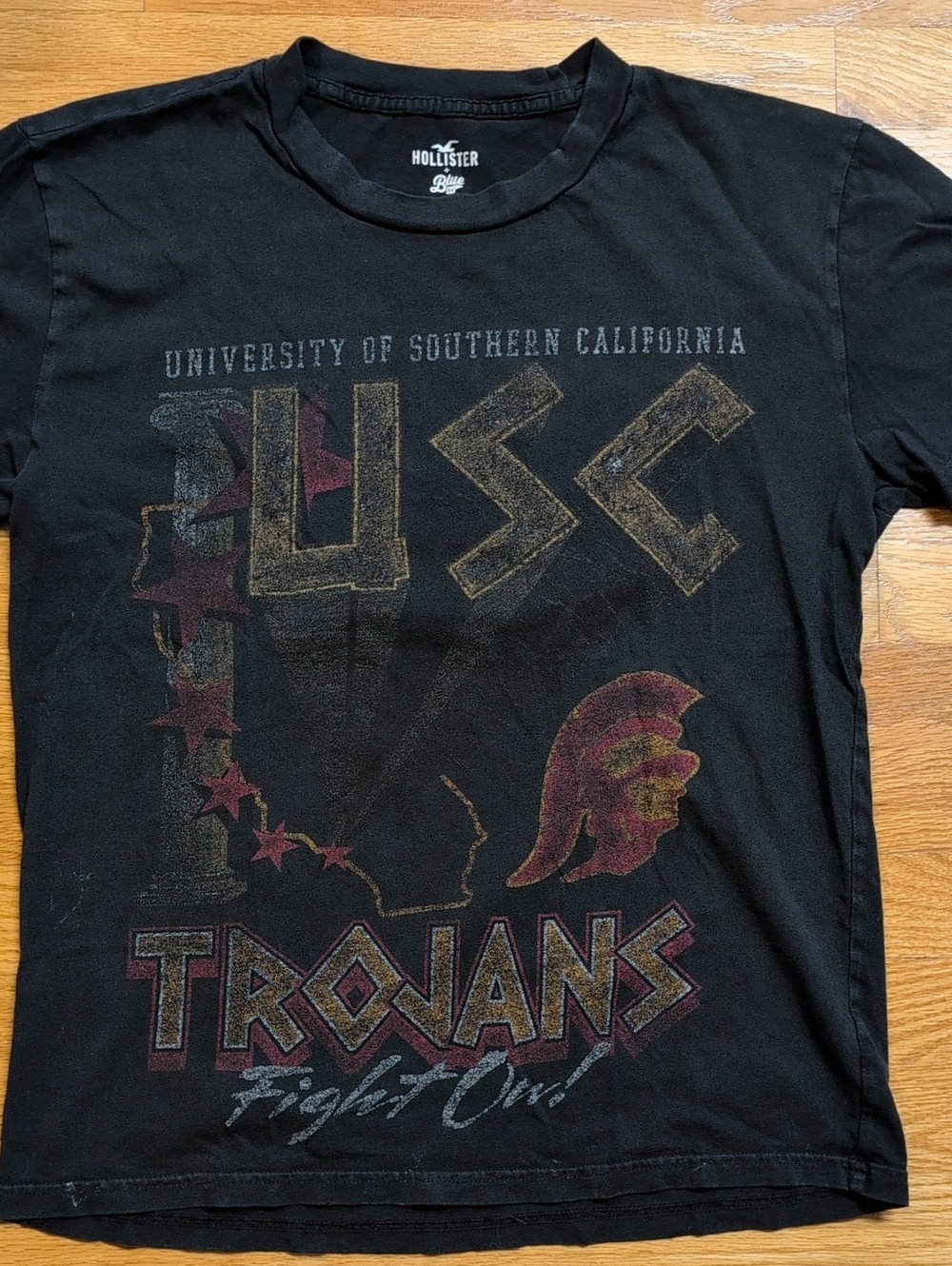 Hollister Black USC Trojans Graphic Tee Adult XS Distressed Retro Look